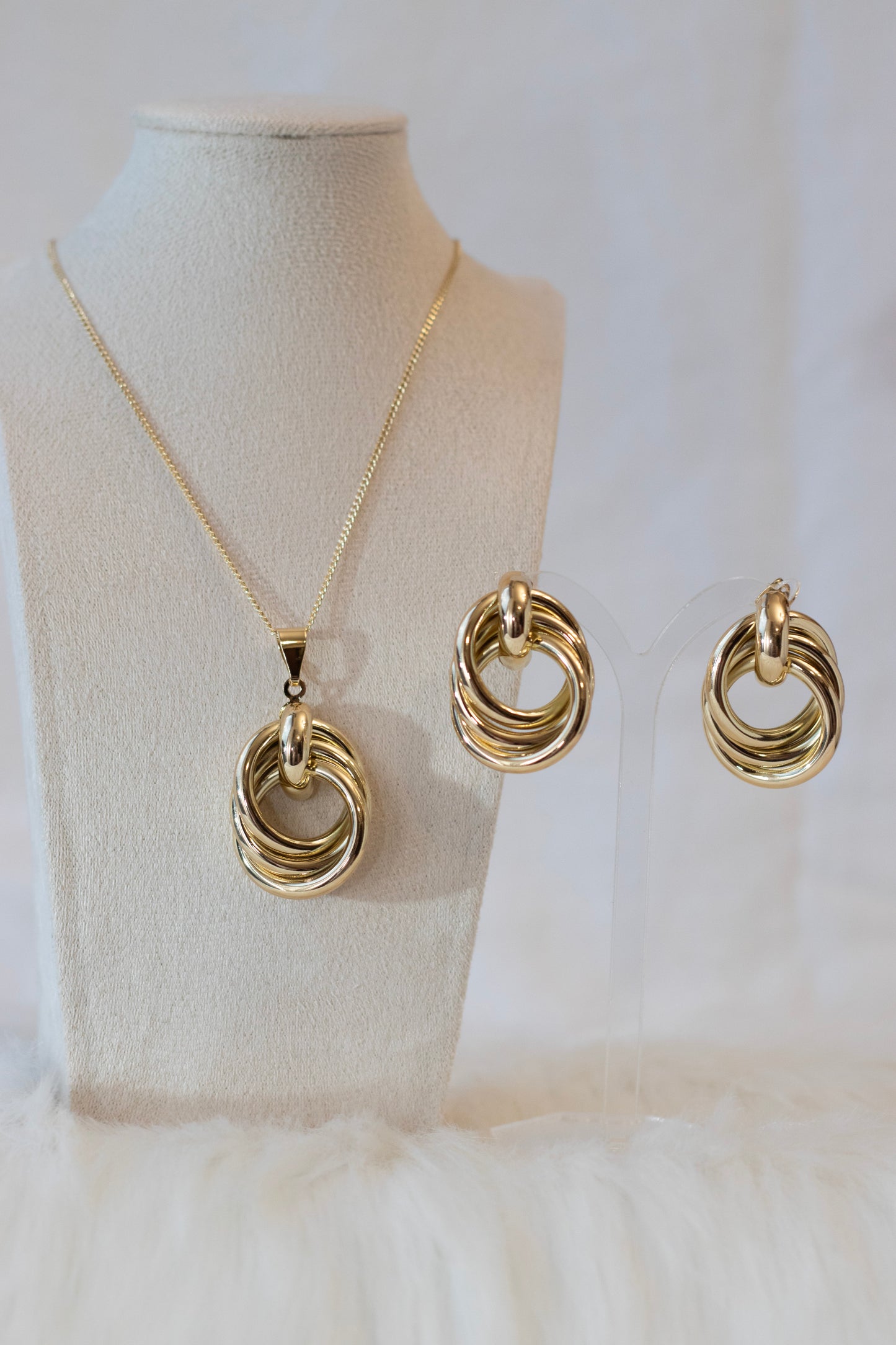 Classic Love Knot 18K Gold Plated Stainless Steel Necklace and Earrings Set.