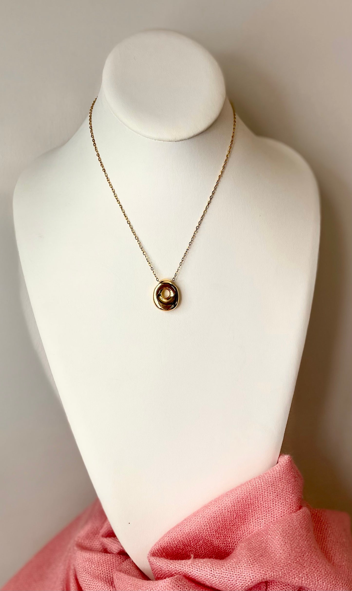 Bubble Initial Letter O, Stainless Steel Gold Plated 18K Necklace.