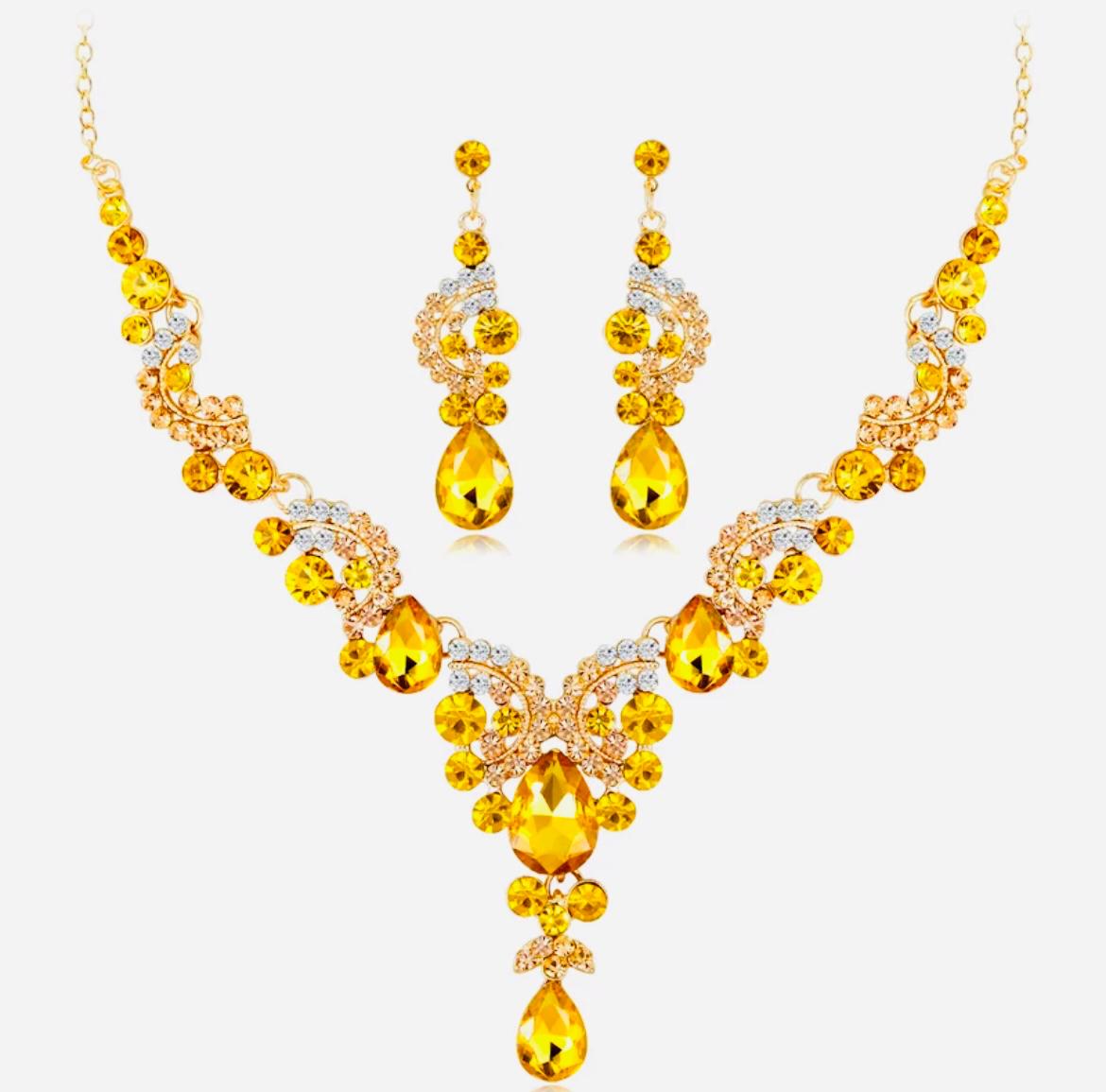 Diva Essentials Rhinestone Glass Water Droplets Earrings Necklace Set