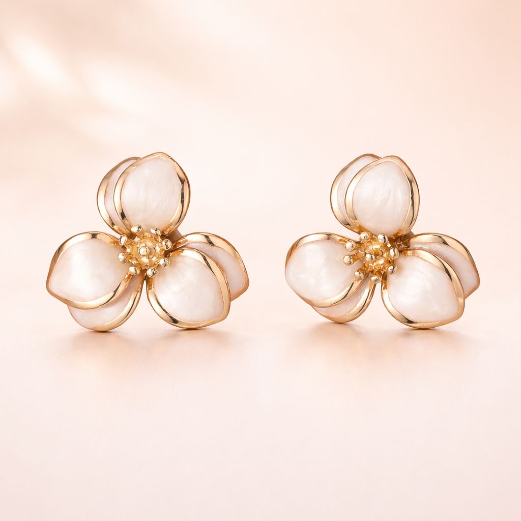 Ivory Blossom 18K Gold Plated Necklace and Earrings Set