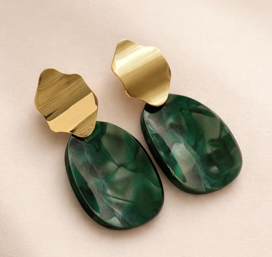 Petal Breeze Green Dangle Earrings