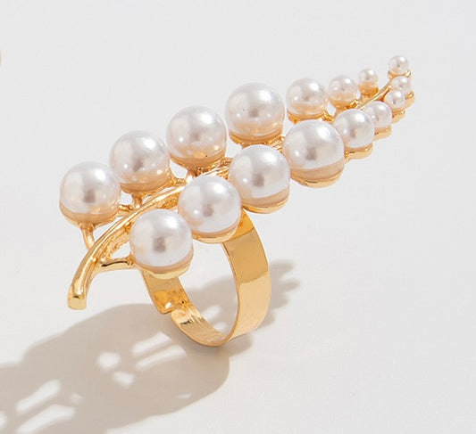 Pearl Leaf Alloy Open Ring.