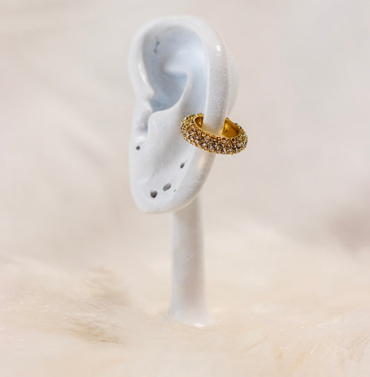 White Gold Alloy Artificial Gemstones Diamond Ear Cuff.