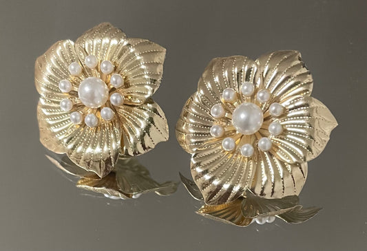 Wildflower Wreath Brass Earrings.
