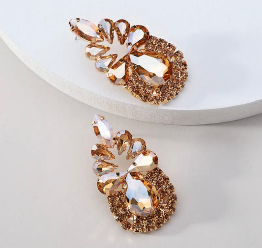 Raindrop Glow Champagne  Rhinestone Earrings
