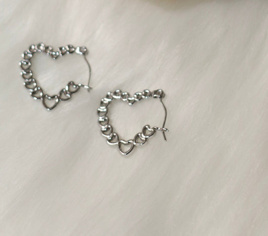 Heart Link Stainless Steel Hoops Earrings.