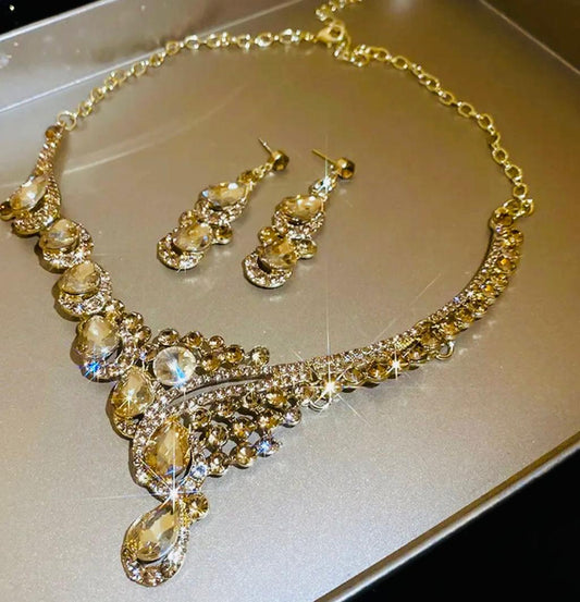 Elegant Shiny Alloy Glow & Go Necklace and Earrings Set.