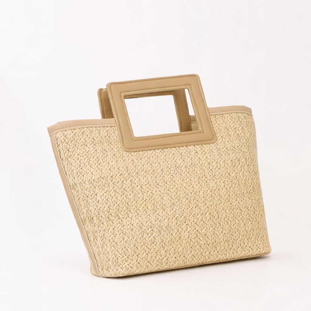 Small Straw-Woven Beige Handbang