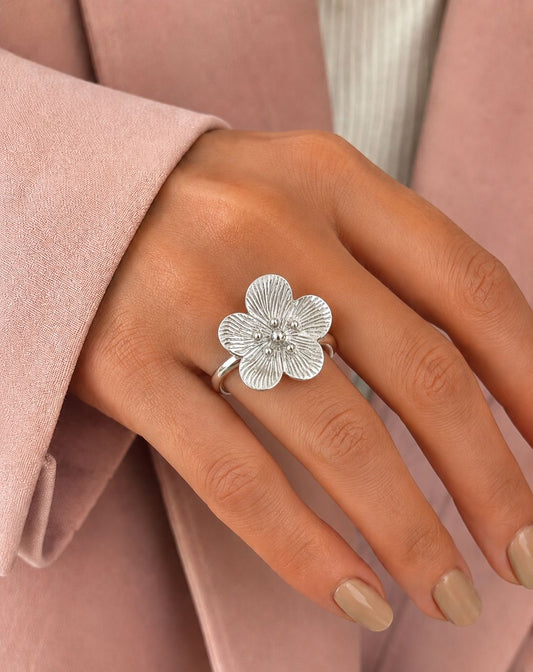 Brisa Plateada, Stainless Steel Maxi Flower Ring